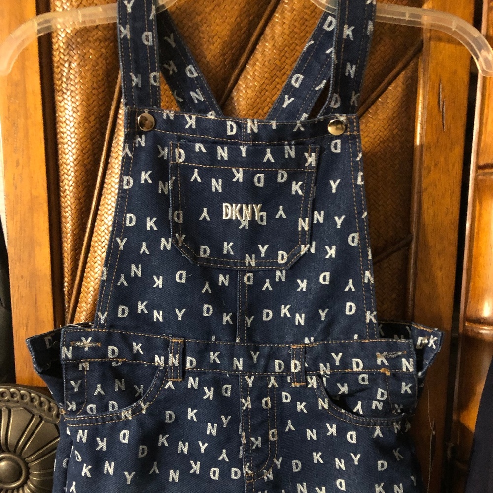 WOMEN'S DKNY COVERALL JEAN SHORTS-PETITE